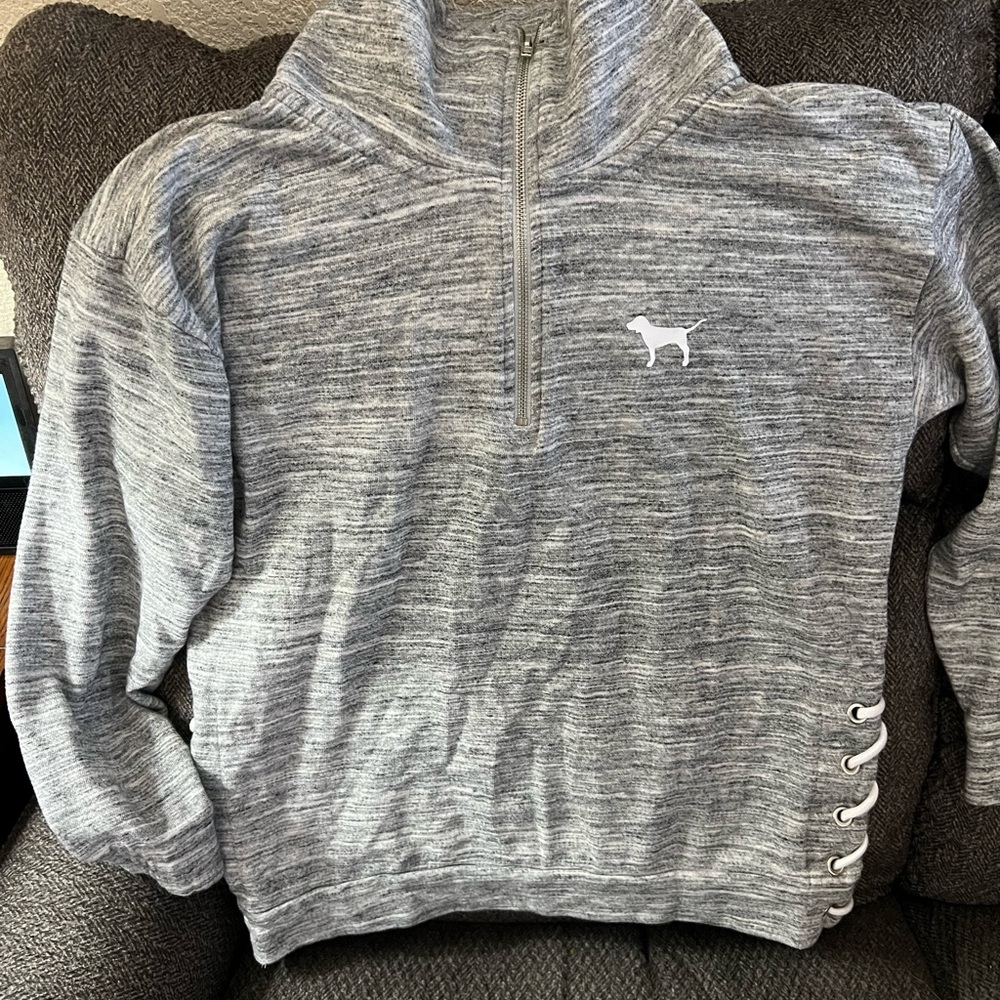 VS PINK pullover